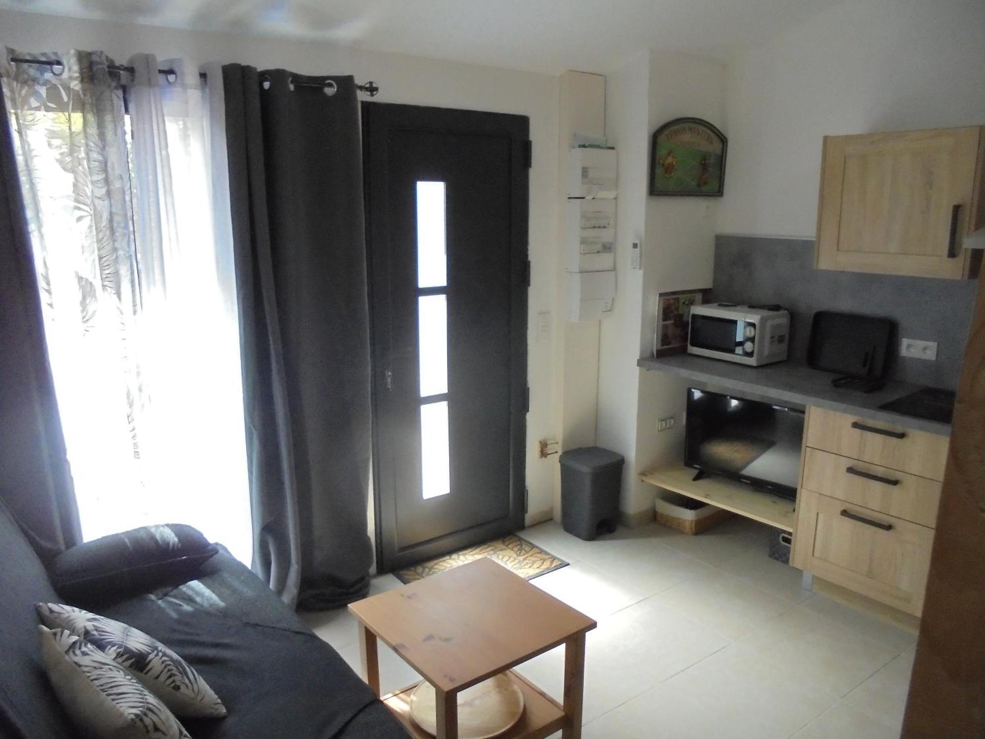 Studio Gabriel Avec Mezzanine Bédarieux 外观 照片