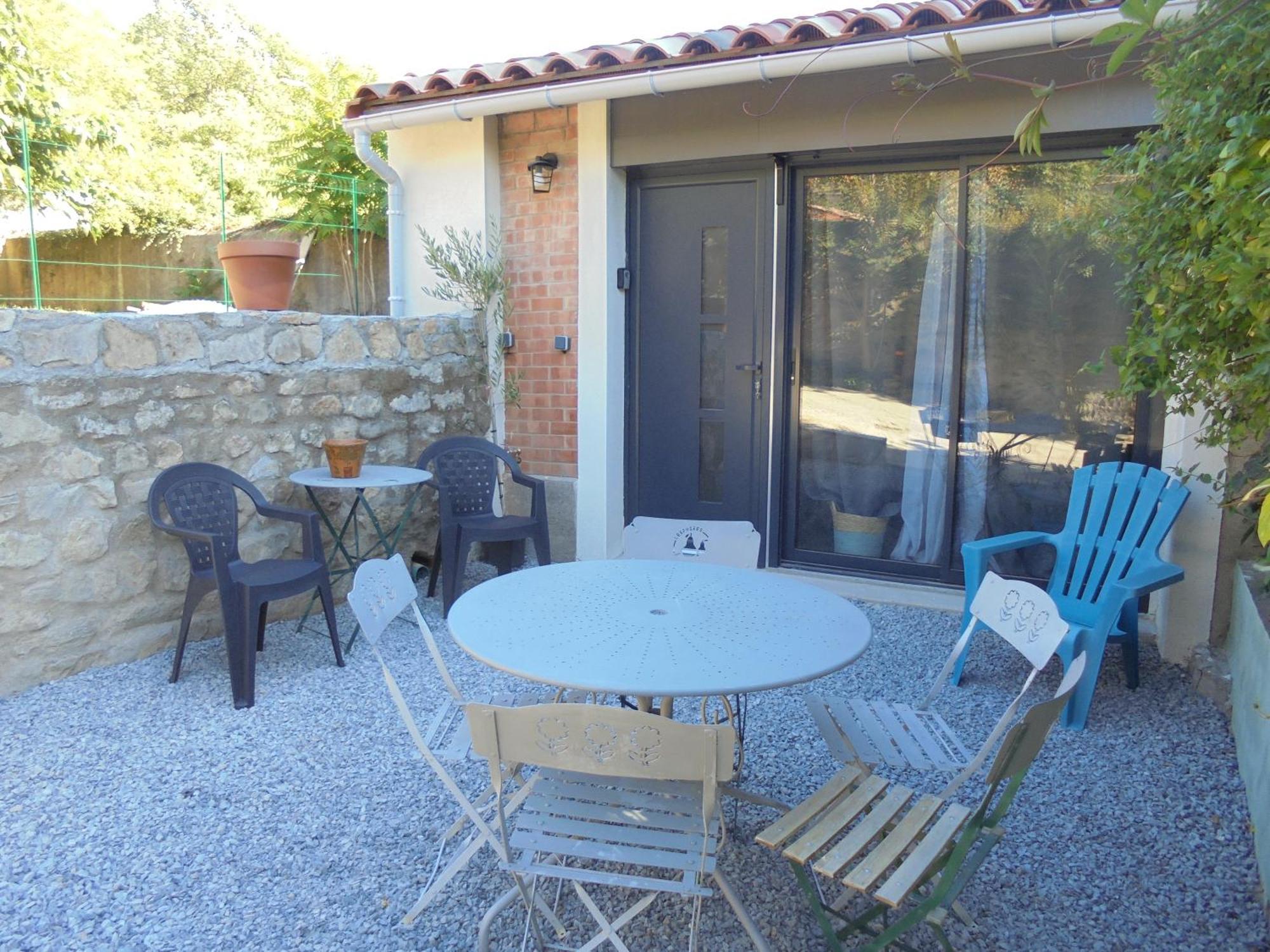 Studio Gabriel Avec Mezzanine Bédarieux 外观 照片